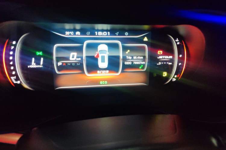 Used JETOUR X90 2019 1.6T DCT Luxury Touring Edition 5 Seats China VI Standard Odometer Close Up