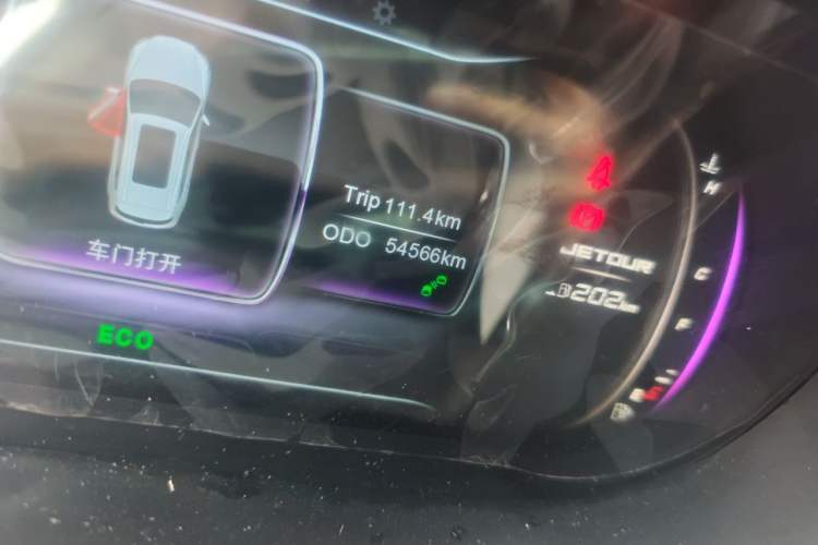 Used JETOUR X90 2019 1.6T DCT Luxury Touring Edition 5 Seats China VI Standard Odometer Close Up
