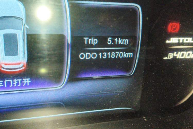 Used JETOUR X90 2019 1.5T Manual Enjoyment Model 6 Seats China V Emission Standard Odometer Close Up
