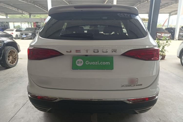 Used JETOUR X90 2019 1.5T DCT Smart Enjoyment Version 5 Seats China VI Standard Rear