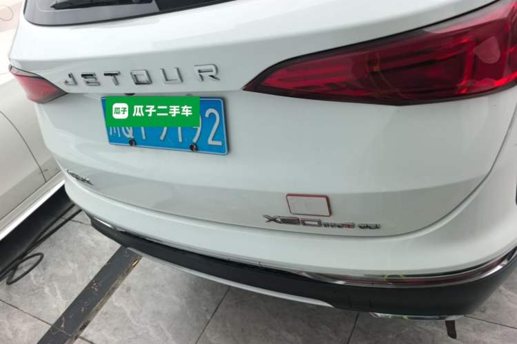 Used JETOUR X90 2019 1.6T DCT Smart Travel Version 7 Seats China VI Standard Rear