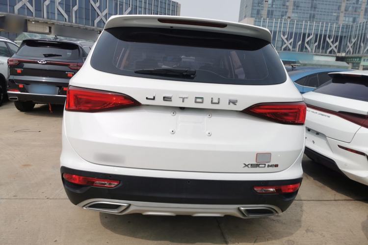 Used JETOUR X90 2019 1.5T Automatic Luxury Edition 5 Seats China V Standard Rear