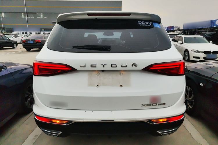 Used JETOUR X90 2019 1.5T DCT Smart Enjoyment Version 5 Seats China VI Standard Rear