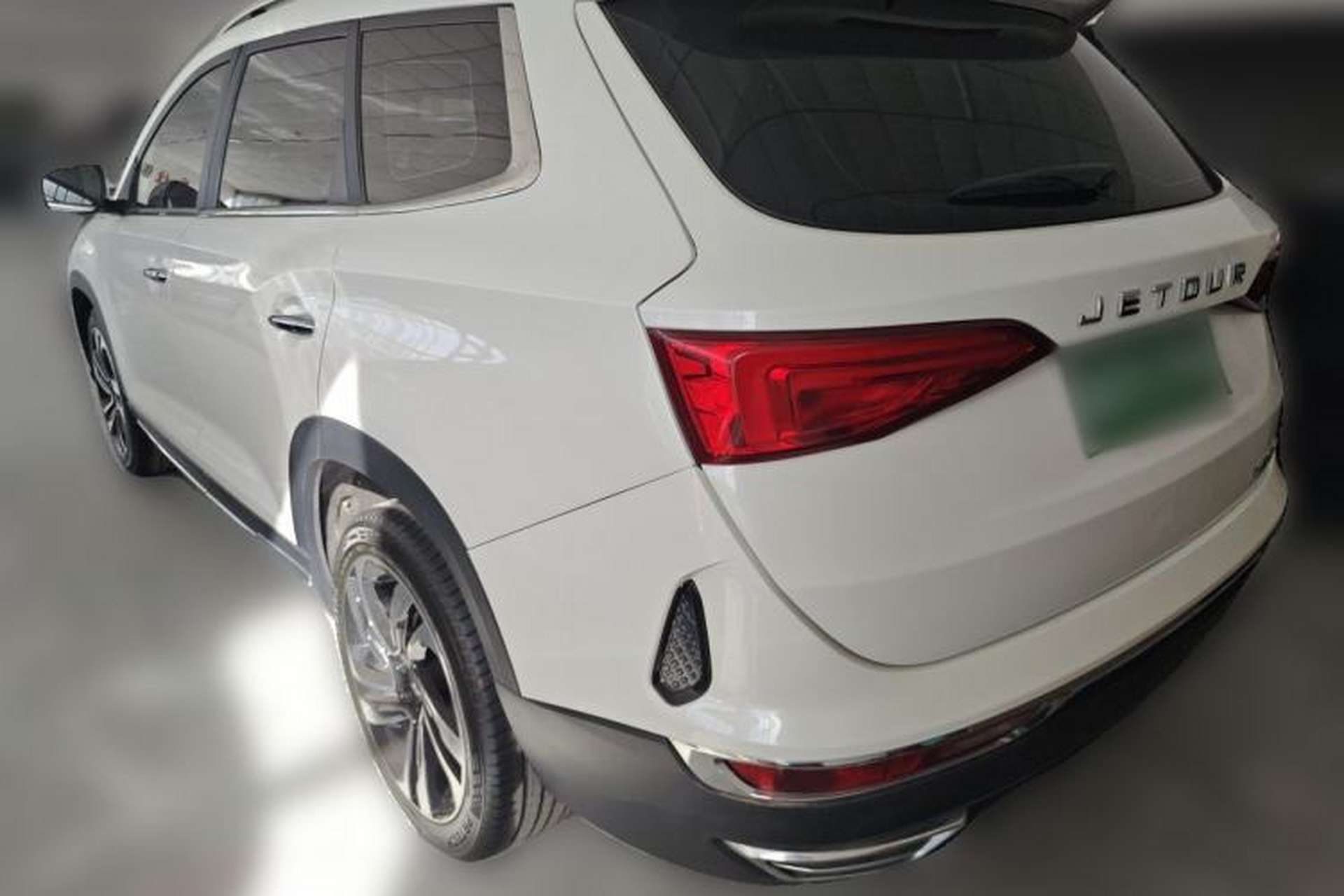 Used JETOUR X90 2019 1.5T DCT Smart Enjoyment Model 6 Seats China VI Standard Rear Left 45 Deg