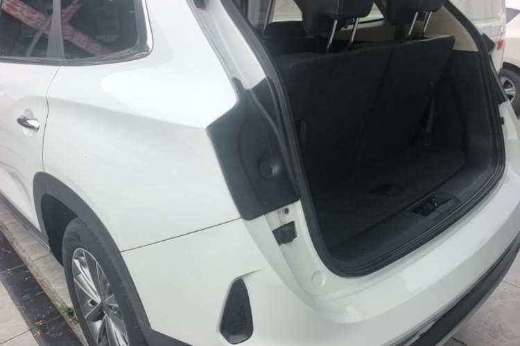 Used JETOUR X90 2019 1.6T DCT Smart Travel Version 7 Seats China VI Standard Rear Left 45 Deg