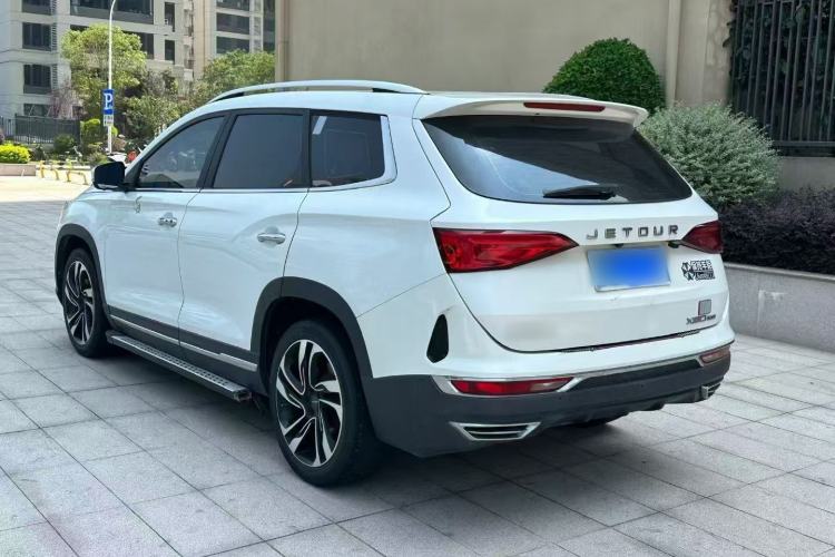 Used JETOUR X90 2019 1.5T Manual Smart Enjoyment Version 6 Seats China VI Standard Rear Left 45 Deg