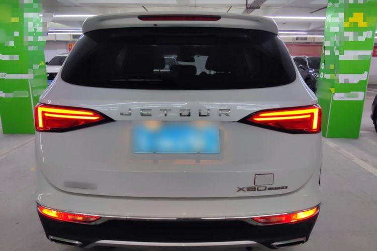 Used JETOUR X90 2019 1.6T DCT Luxury Touring Edition 5 Seats China VI Standard Rear
