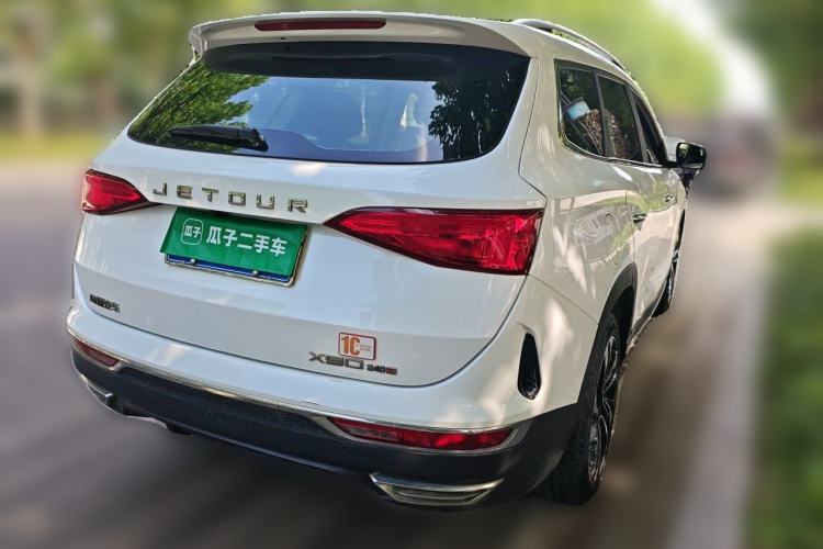 Used JETOUR X90 2019 1.5T Manual Smart Enjoyment Version 6 Seats China VI Standard Rear Right 45 Deg