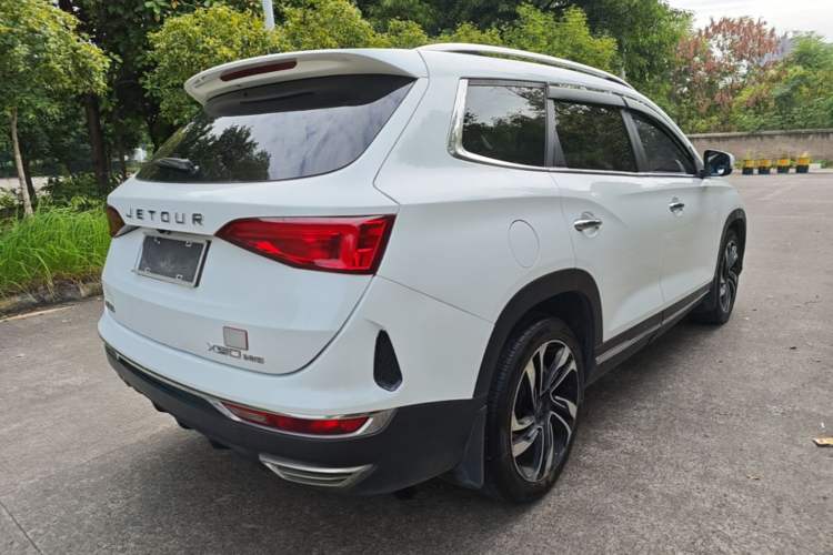 Used JETOUR X90 2019 1.5T DCT Smart Enjoyment Version 5 Seats China VI Standard Rear Right 45 Deg