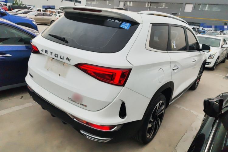Used JETOUR X90 2019 1.5T DCT Smart Enjoyment Version 5 Seats China VI Standard Rear Right 45 Deg
