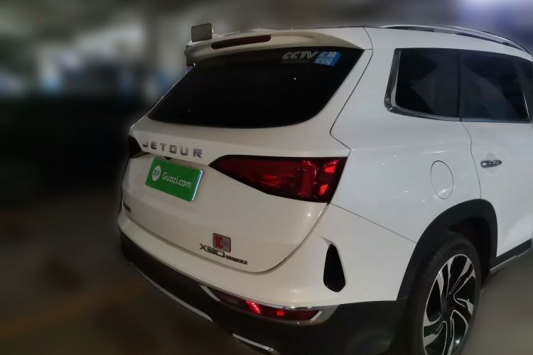 Used JETOUR X90 2019 1.6T DCT Luxury Touring Edition 5 Seats China VI Standard Rear