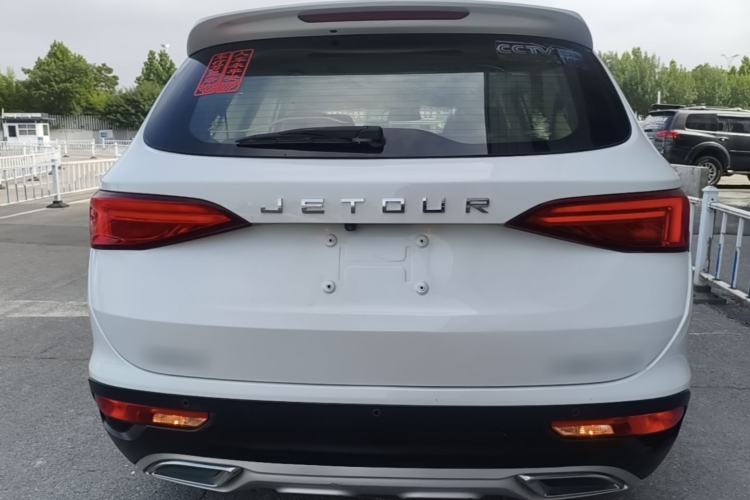 Used JETOUR X90 2019 1.5T Manual Smart Enjoyment Model 6 Seats China V Emission Standard Rear