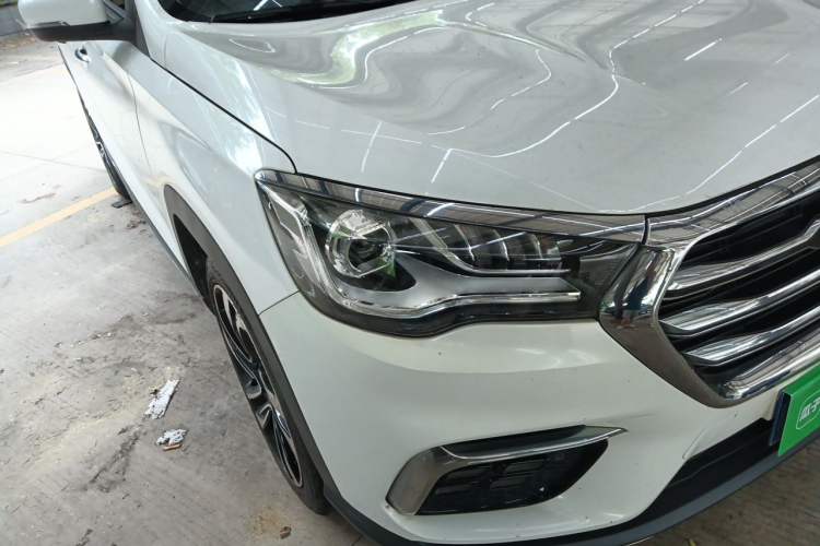 Used JETOUR X90 2019 1.6T DCT Luxury Touring Edition 5 Seats China VI Standard Right Front Headlight