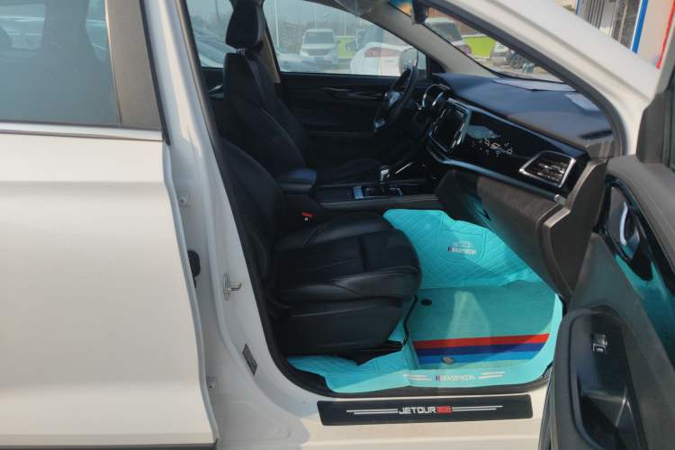 Used JETOUR X90 2019 1.5T Manual Smart Enjoyment Version 5 Seats China VI Standard Right Front Seat