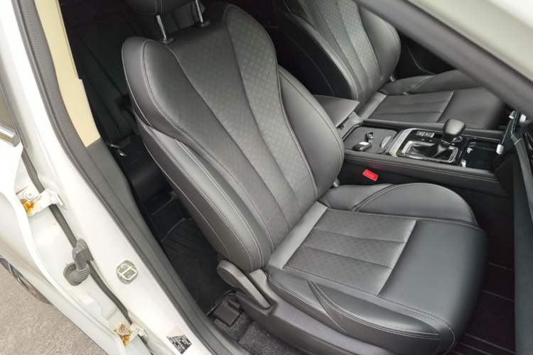 Used JETOUR X90 2019 1.5T DCT Smart Enjoyment Version 5 Seats China VI Standard Right Front Seat
