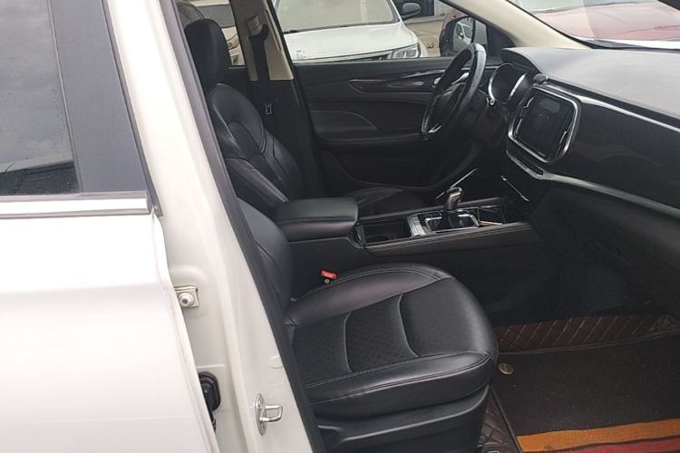 Used JETOUR X90 2019 1.5T Manual Enjoyment Model 7 Seats China V Emission Standard Right Front Seat