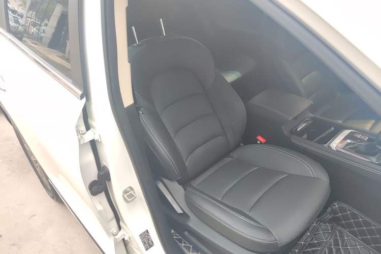 Used JETOUR X90 2019 1.6T DCT Smart Travel Edition 6 Seats China VI Standard Right Front Seat