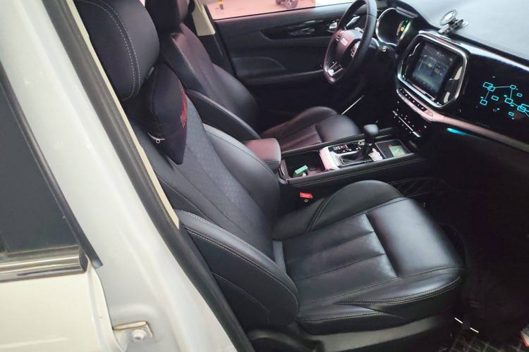 Used JETOUR X90 2019 1.5T Automatic Smart Enjoyment 6-Seater Emission Standard China V Right Front Seat