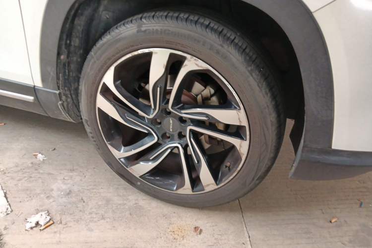 Used JETOUR X90 2019 1.6T DCT Luxury Touring Edition 5 Seats China VI Standard Right Front Wheel Hub
