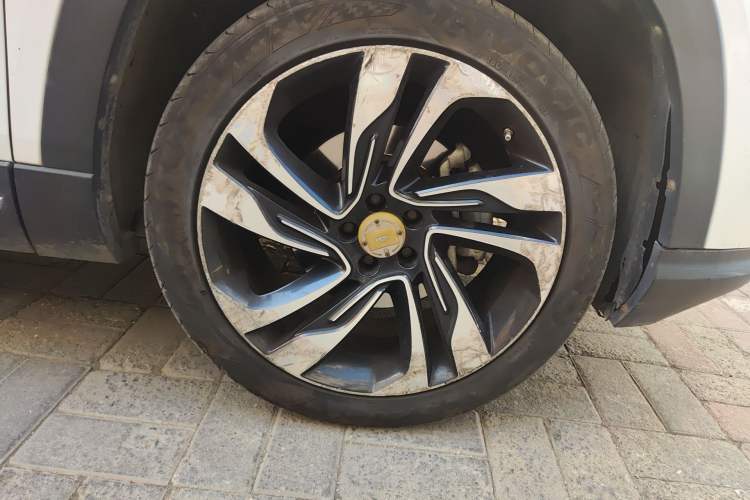 Used JETOUR X90 2019 1.5T Manual Smart Enjoyment Version 5 Seats China VI Standard Right Front Wheel Hub