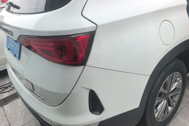 Used JETOUR X90 2019 1.6T DCT Smart Travel Version 7 Seats China VI Standard Right Rear Taillight