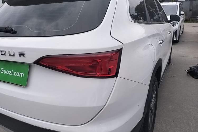 Used JETOUR X90 2019 1.5T Manual Enjoyment Model 7 Seats China V Emission Standard Right Rear Taillight