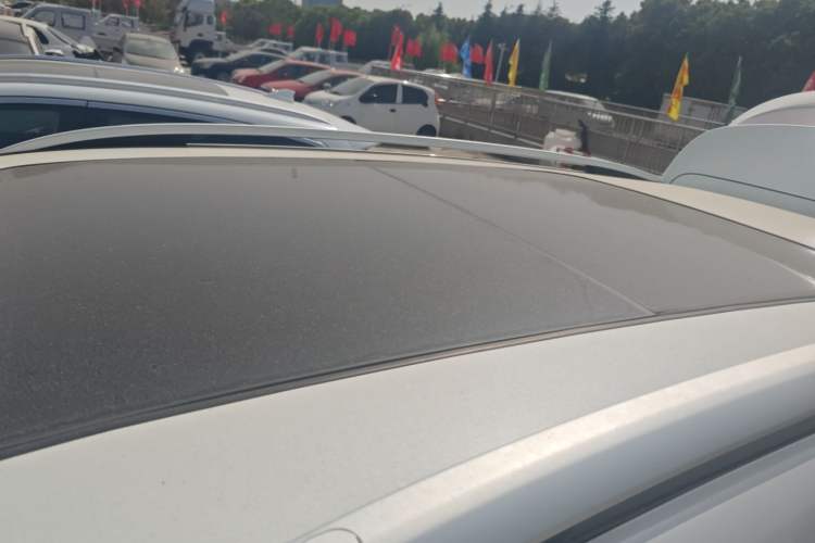 Used JETOUR X90 2019 1.6T DCT Luxury Touring Edition 5 Seats China VI Standard Roof