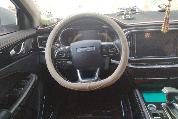 Used JETOUR X90 2019 1.5T Automatic Smart Enjoyment 6-Seater Emission Standard China V Steering Wheel