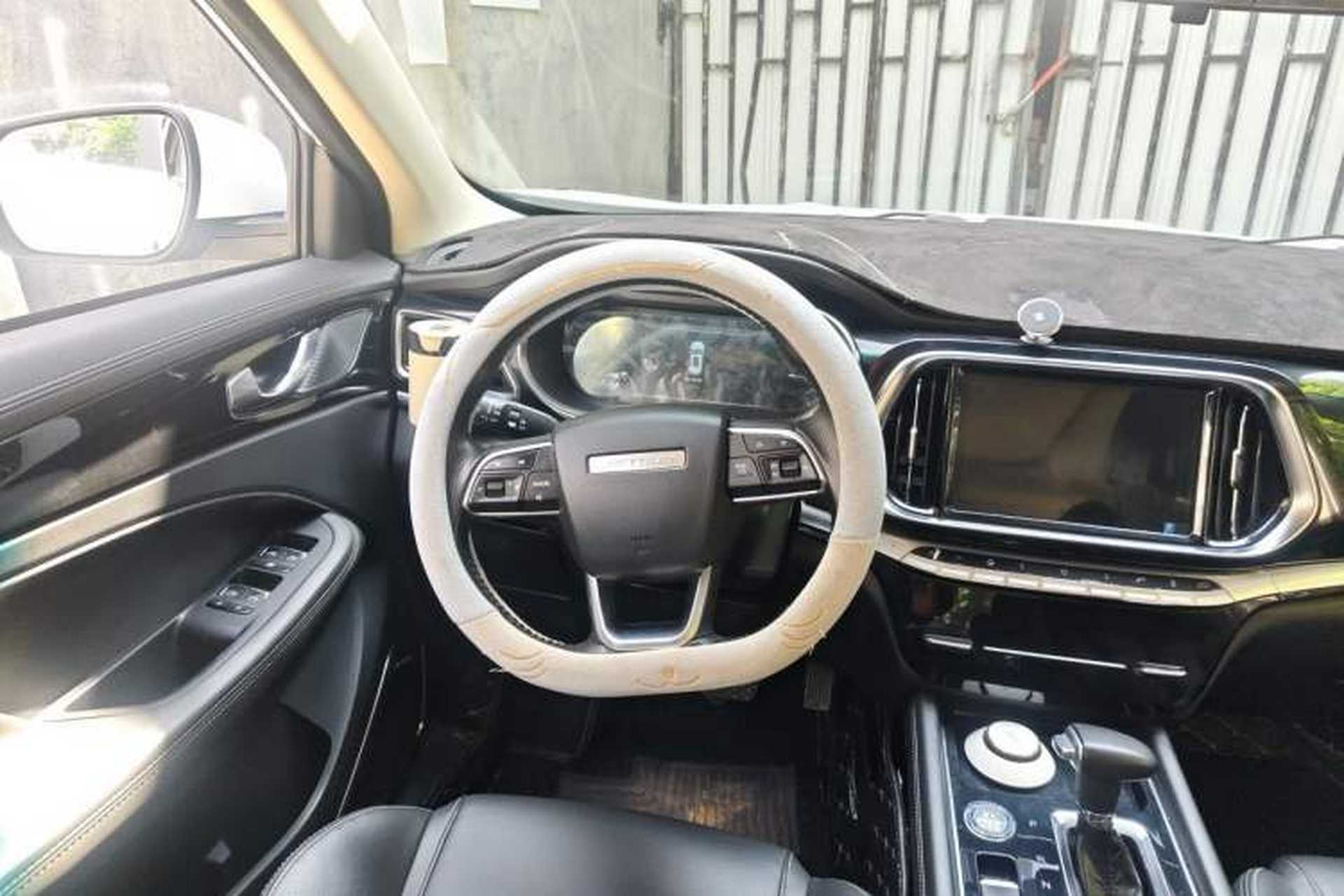 Used JETOUR X90 2019 1.5T Automatic Smart Enjoyment 6-Seater Emission Standard China V Steering Wheel
