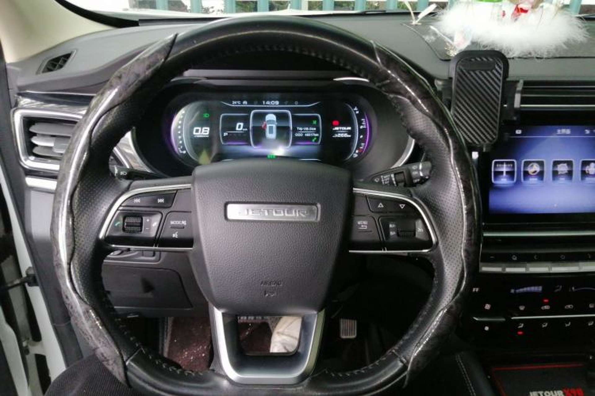 Used JETOUR X90 2019 1.5T DCT Smart Enjoyment Version 5 Seats China VI Standard Steering Wheel