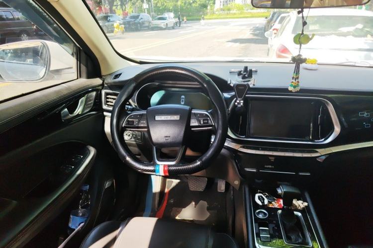Used JETOUR X90 2019 1.6T DCT Luxury Touring Edition 5 Seats China VI Standard Steering Wheel