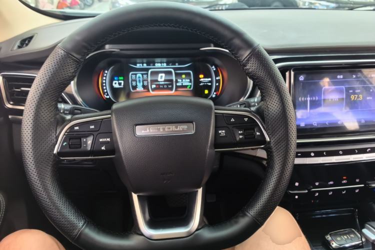 Used JETOUR X90 2019 1.5T DCT Smart Enjoyment Version 5 Seats China VI Standard Steering Wheel