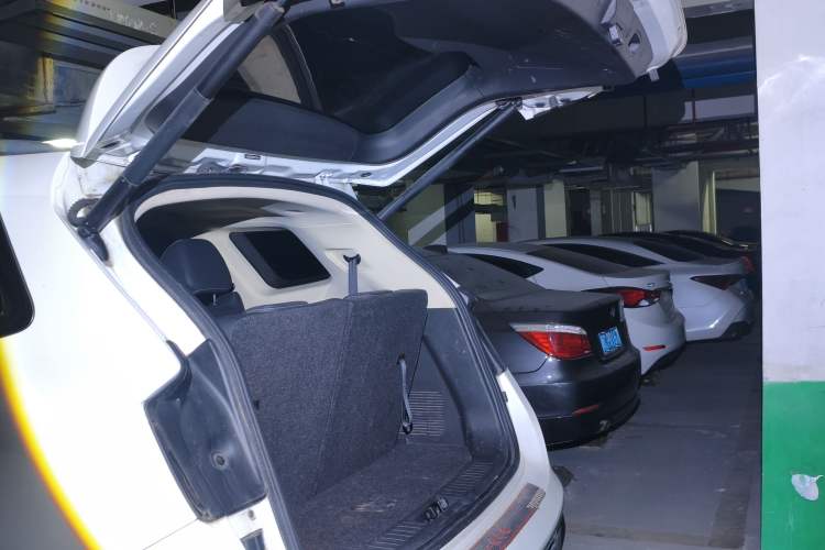 Used JETOUR X90 2019 1.5T Manual Smart Enjoyment Version 6 Seats China VI Standard Trunk