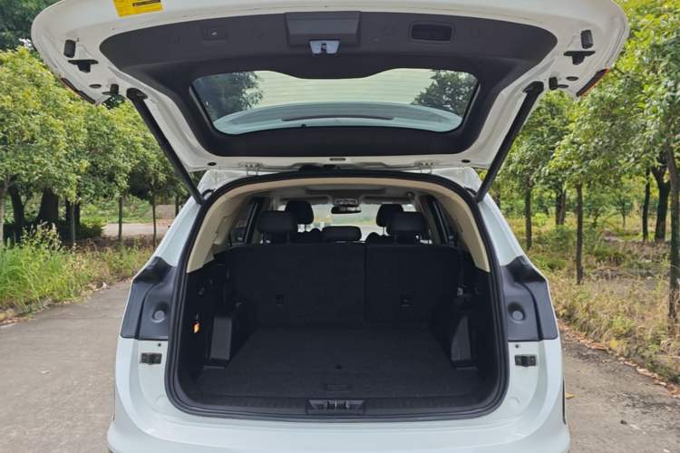 Used JETOUR X90 2019 1.5T DCT Smart Enjoyment Version 5 Seats China VI Standard Trunk