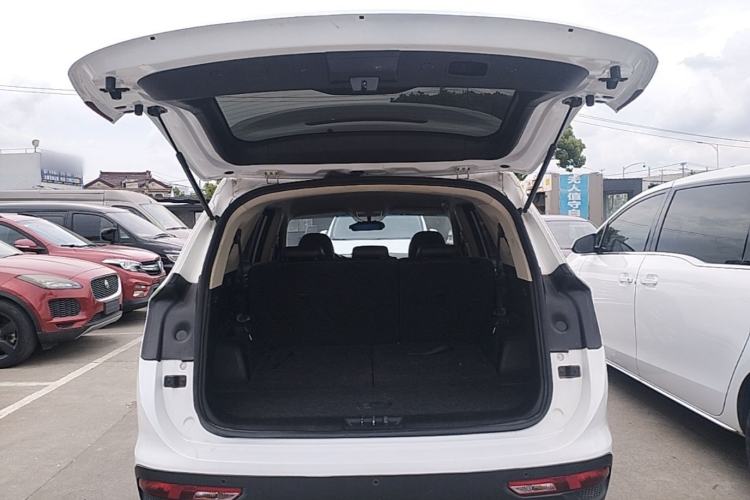 Used JETOUR X90 2019 1.5T Manual Enjoyment Model 7 Seats China V Emission Standard Trunk