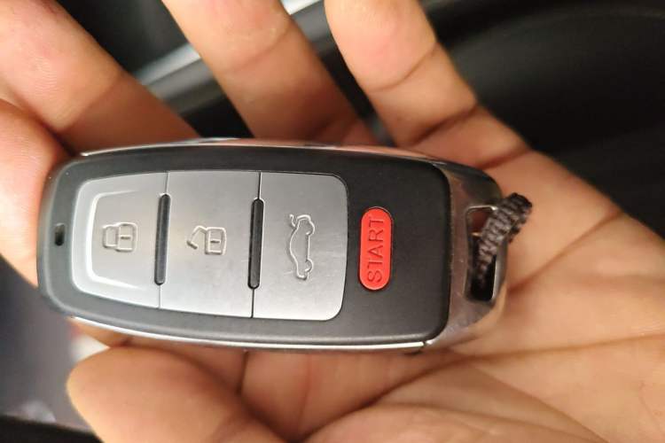 Used JETOUR X90 2019 1.5T DCT Smart Enjoyment Model 6 Seats China VI Standard Vehicle Key