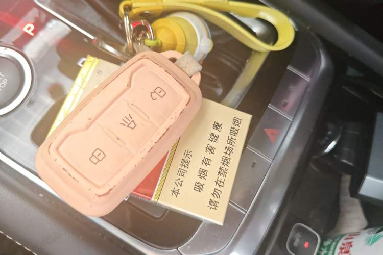 Used JETOUR X90 2019 1.5T Automatic Enjoyment Model 5 Seats China V Emission Standard Vehicle Key