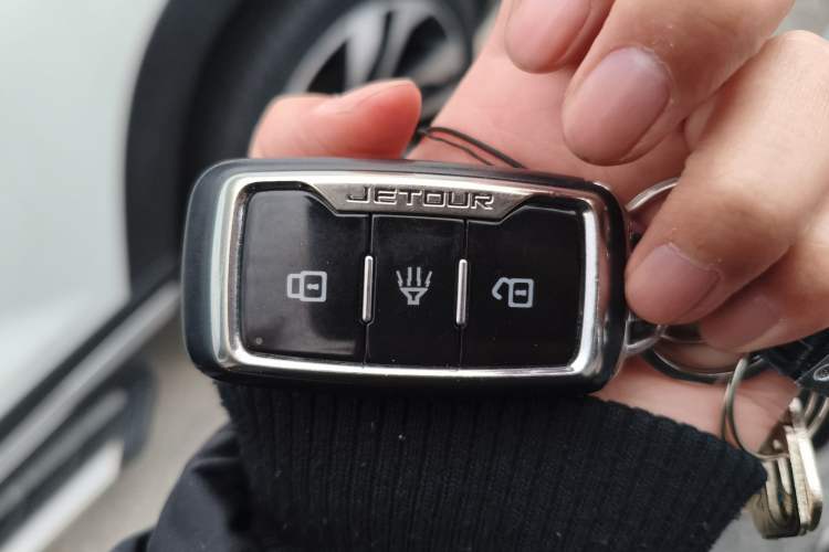 Used JETOUR X90 2019 1.5T Automatic Luxury 7-Seater China V Standard Vehicle Key