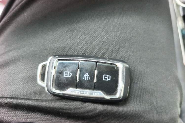 Used JETOUR X90 2019 1.5T Automatic Smart Enjoyment 6-Seater Emission Standard China V Vehicle Key