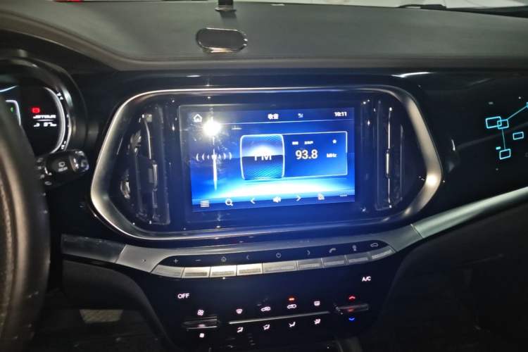 Used JETOUR X90 2019 1.6T DCT Luxury Touring Edition 5 Seats China VI Standard Audio And AC Panel