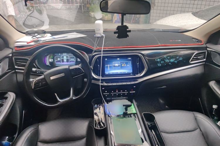 Used JETOUR X90 2019 1.5T Automatic Enjoyment Model 6 Seats Emission Standard China V Center Console
