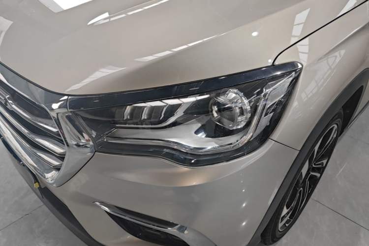 Used JETOUR X90 2019 1.6T DCT Zhaolü Edition 5 Seats China VI Standard Left Front Headlight
