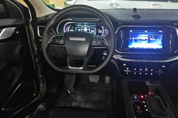 Used JETOUR X90 2019 1.6T DCT Luxury Touring Edition 5 Seats China VI Standard Steering Wheel