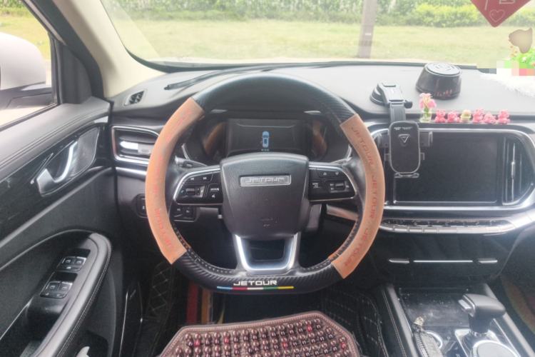 Used JETOUR X90 2019 1.5T Automatic Smart Enjoyment 6-Seater Emission Standard China V Steering Wheel