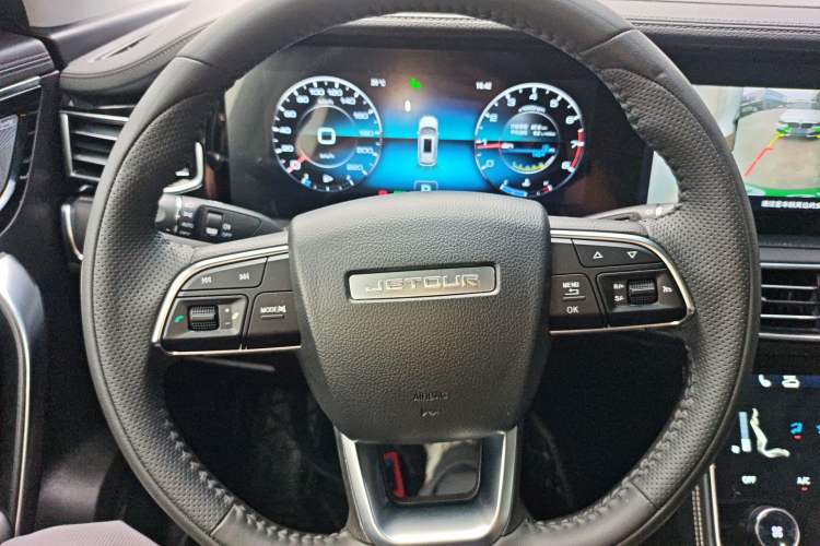 Used JETOUR X90 2020 1.5T DCT Shadow Wisdom Edition 7 Seats Audio And AC Panel