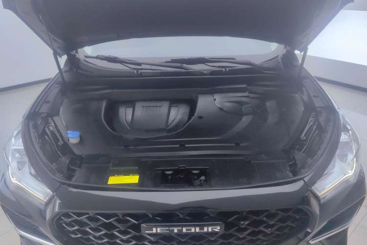 Used JETOUR X90 2020 1.6T DCT Shadow Edition 5-seater Engine Bay