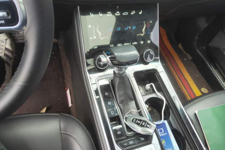 Used JETOUR X90 2020 1.6T DCT Shadow Edition 5-seater Gear Lever