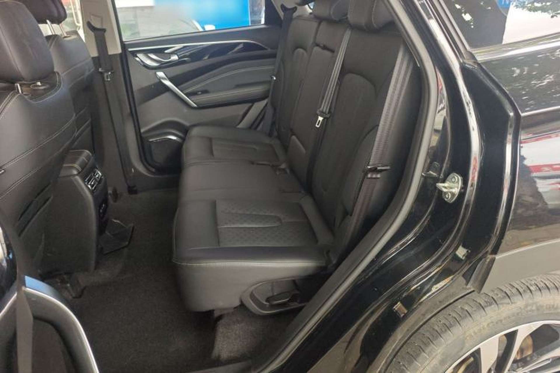 Used JETOUR X90 2020 1.5T Manual Shadow Joy Version 5 Seats Interior 4