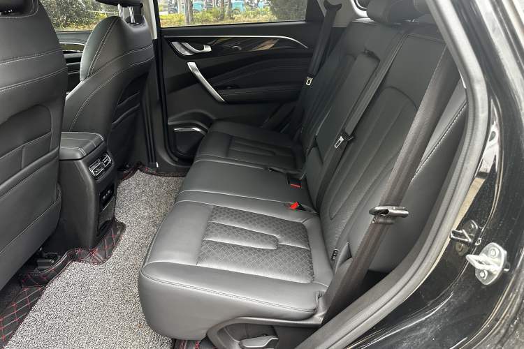 Used JETOUR X90 2020 1.6T DCT Shadow Edition 5 Seats Interior 4