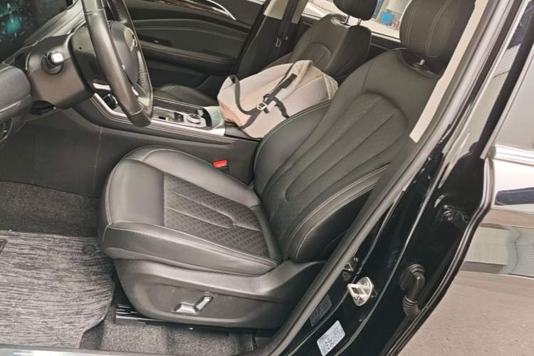 Used JETOUR X90 2020 1.6T DCT Shadow Edition 7-Seater Left Front Seat